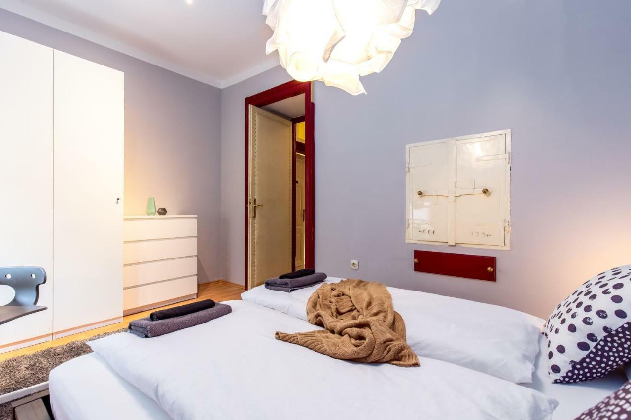 Apartment Dolac In Center Of Town 里耶卡 外观 照片